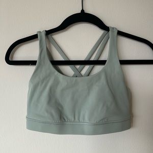Lululemon energy bra size 6